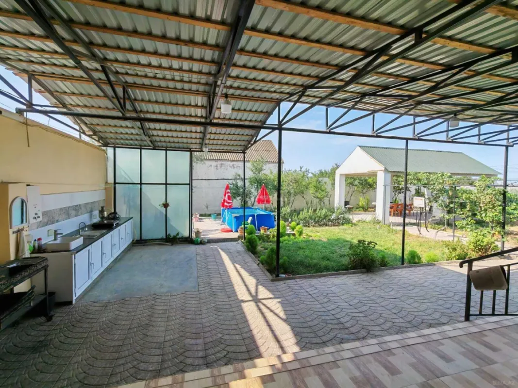 Satılır 5 otaqlı həyət evi 150 m²