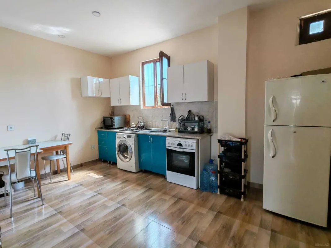 Satılır 5 otaqlı həyət evi 150 m²