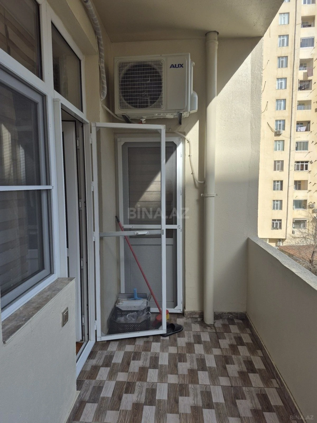 Kirayə verilir 3 otaqlı mənzil 125 m²