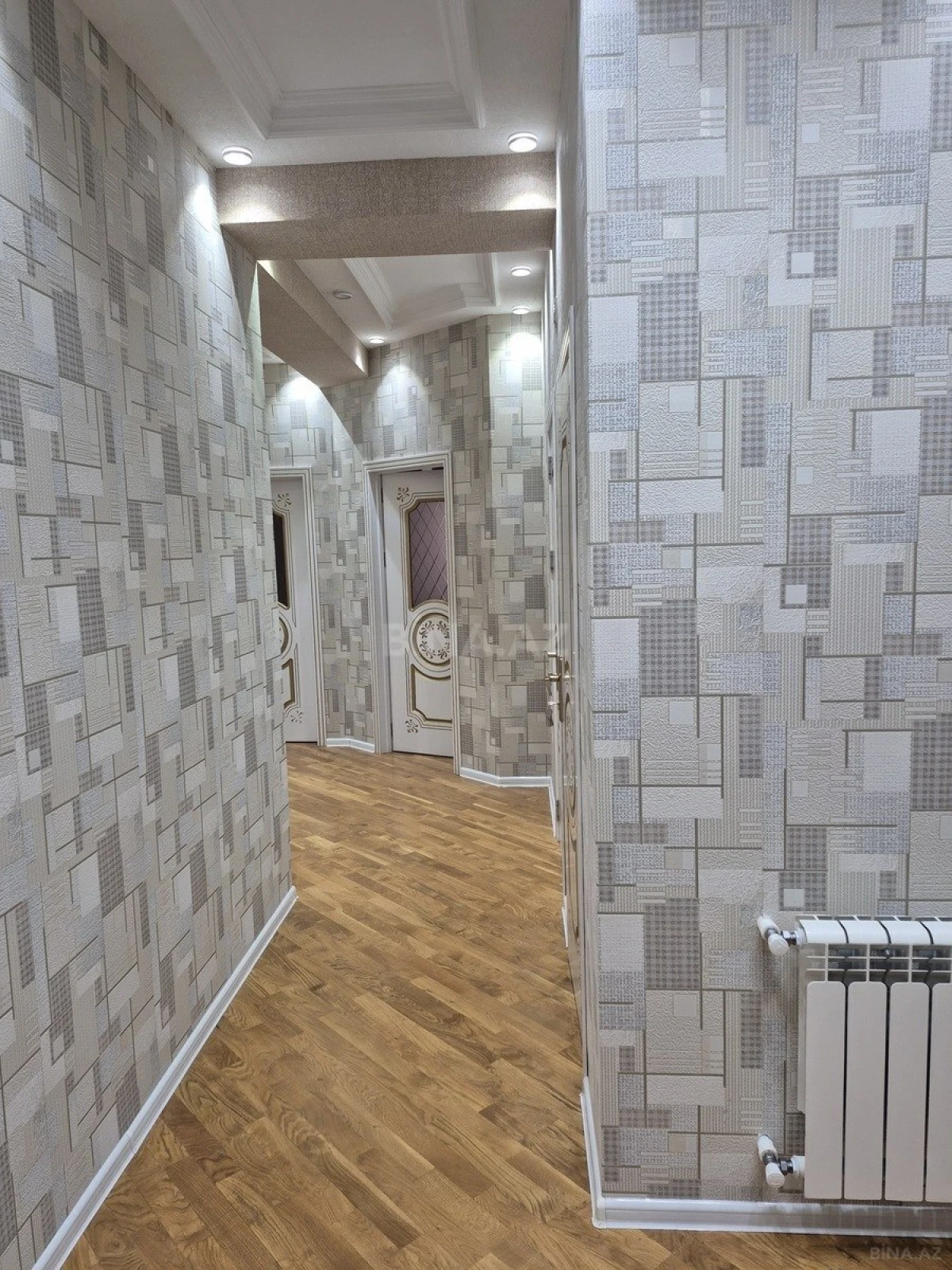 Kirayə verilir 3 otaqlı mənzil 125 m²