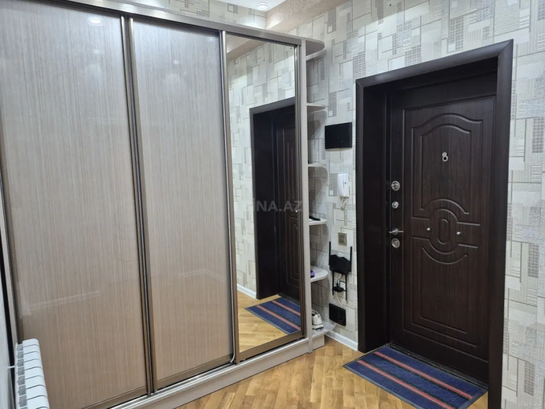 Kirayə verilir 3 otaqlı mənzil 125 m²