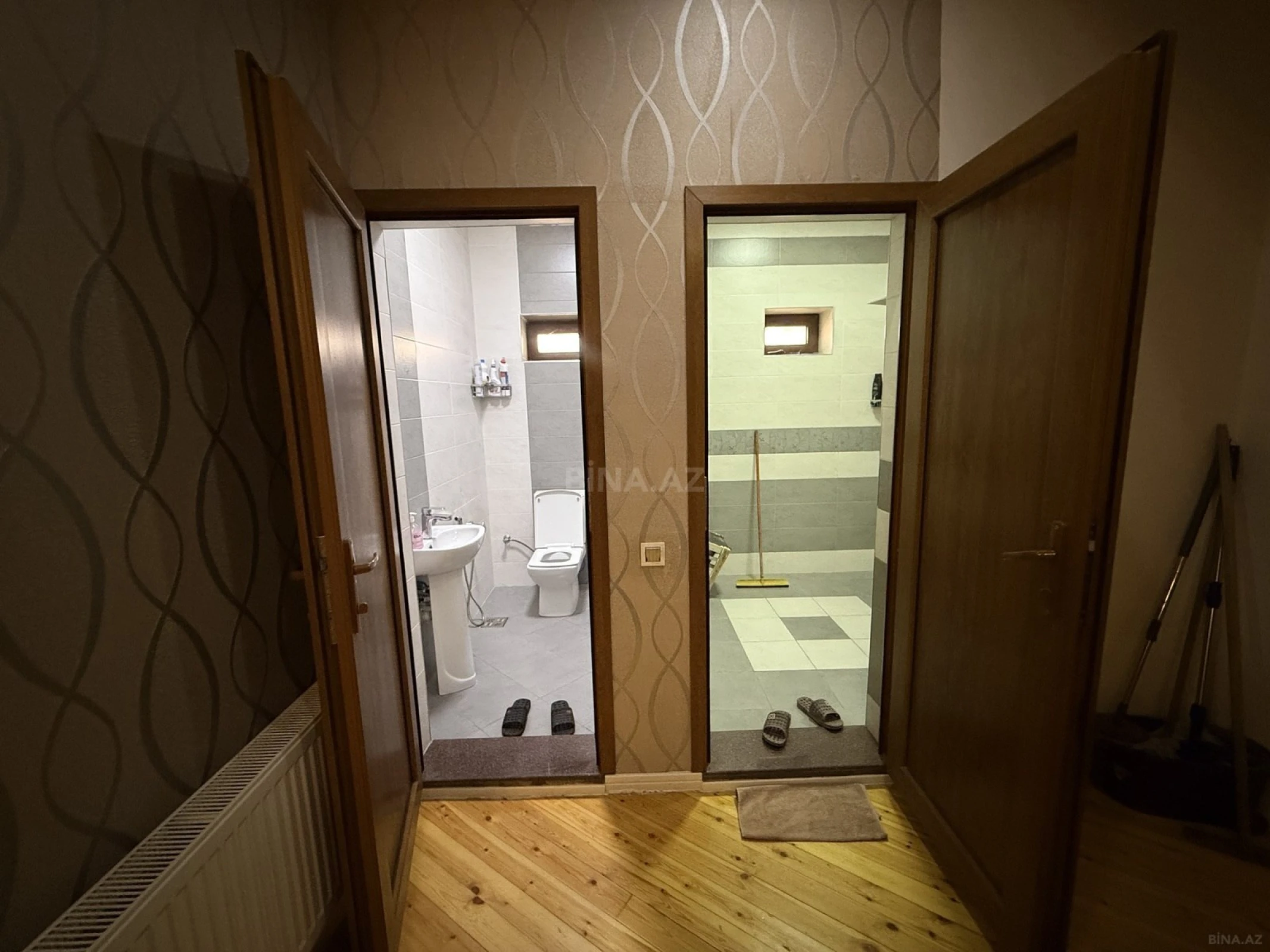 Satılır 7 otaqlı həyət evi 250 m²