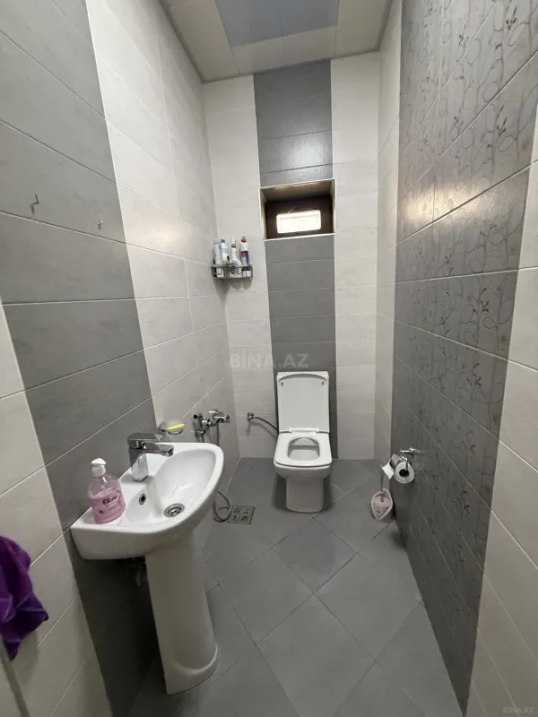 Satılır 7 otaqlı həyət evi 250 m²