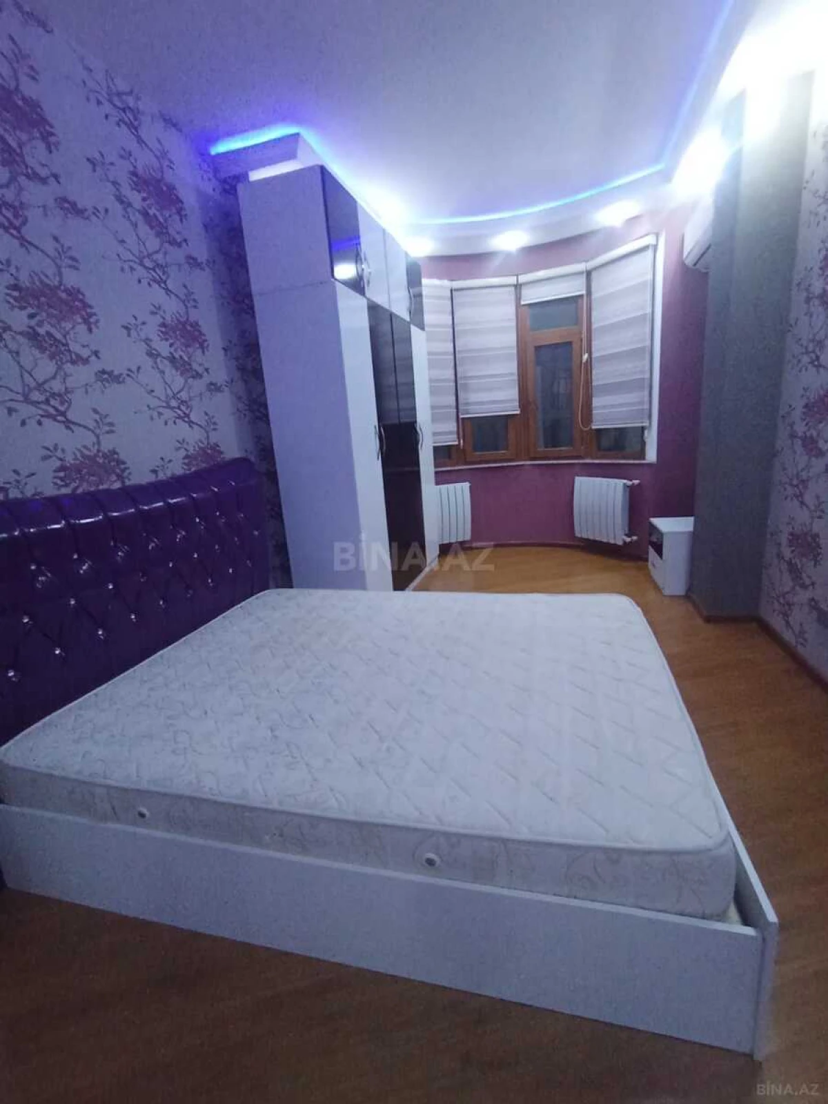 Kirayə verilir 2 otaqlı mənzil 96 m²