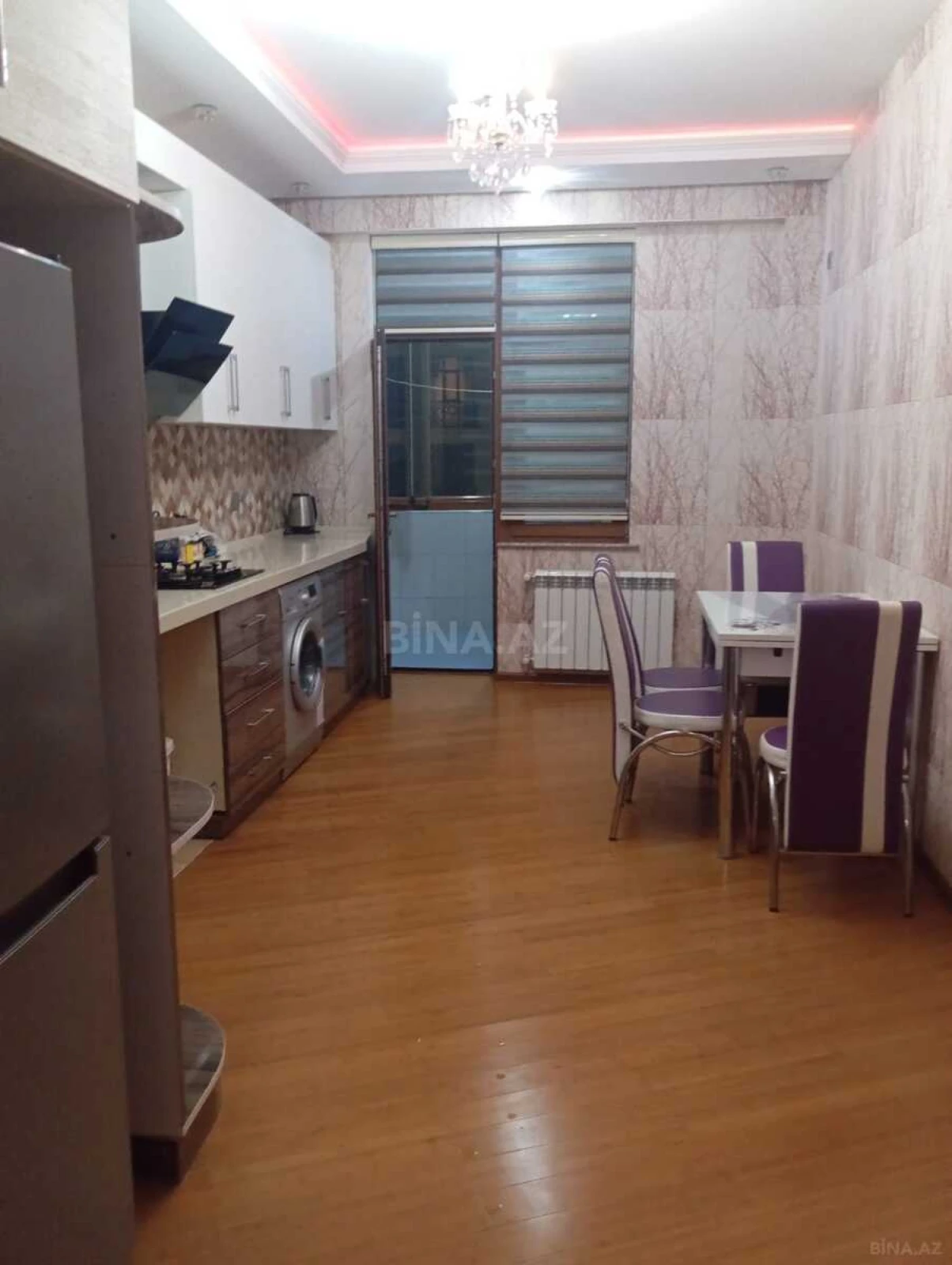 Kirayə verilir 2 otaqlı mənzil 96 m²