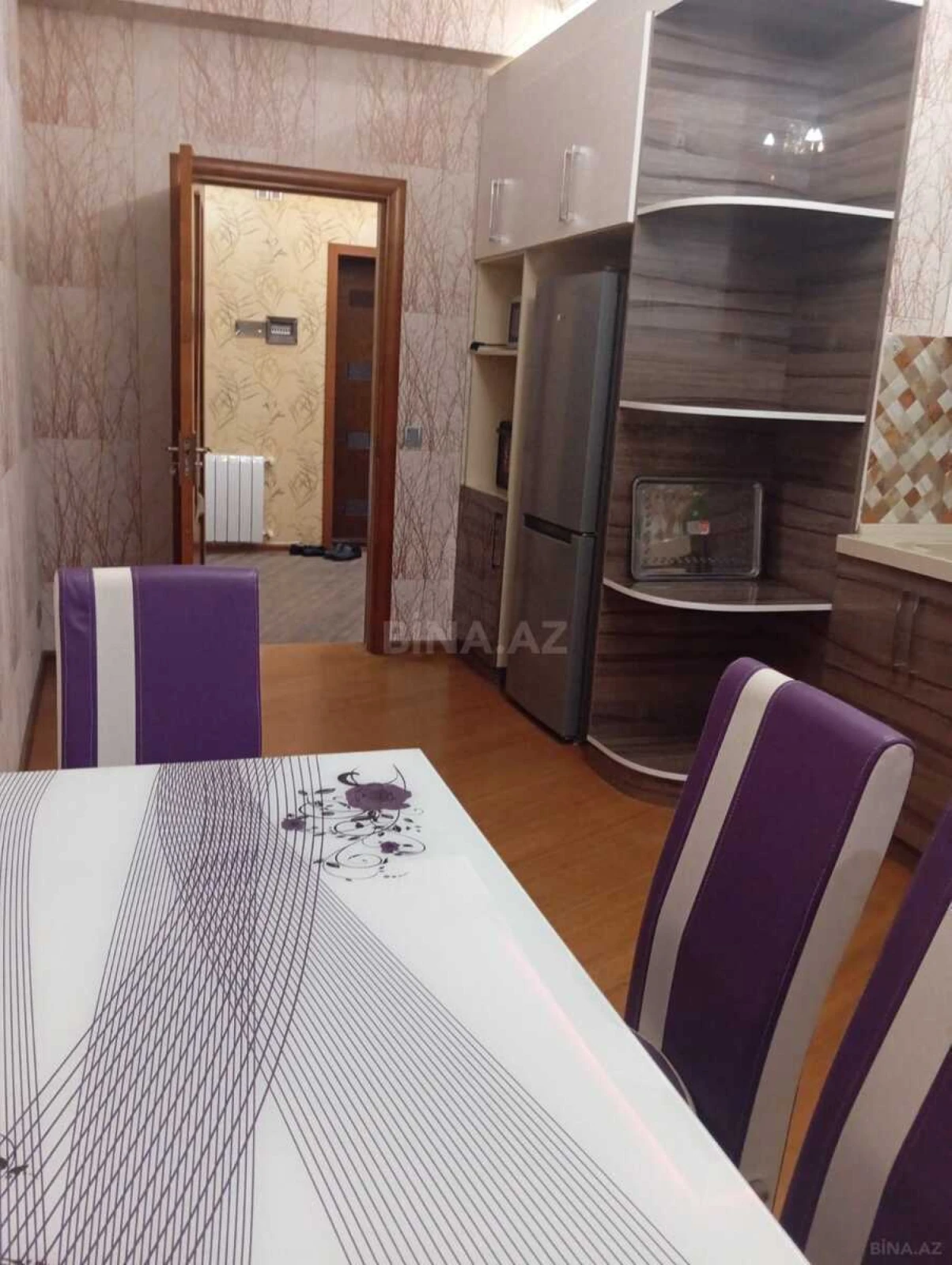 Kirayə verilir 2 otaqlı mənzil 96 m²