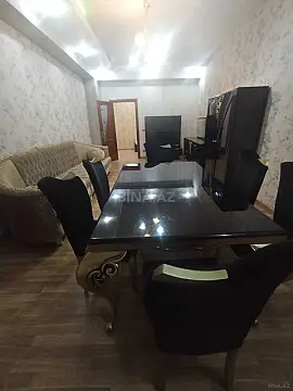 Kirayə verilir 2 otaqlı mənzil 96 m²