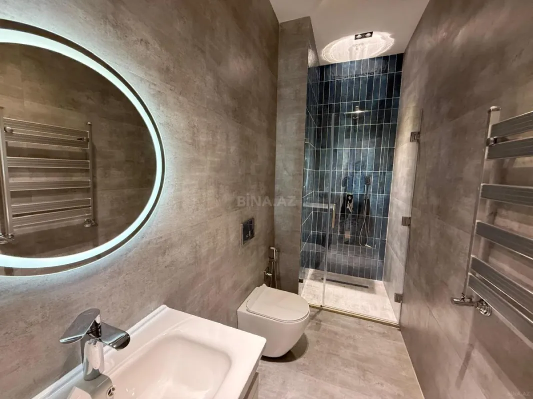 Satılır 4 otaqlı həyət evi 180 m²