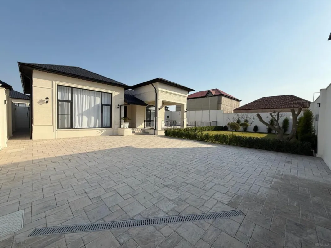 Satılır 4 otaqlı həyət evi 180 m²