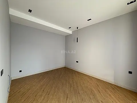 Satılır 4 otaqlı həyət evi 180 m²