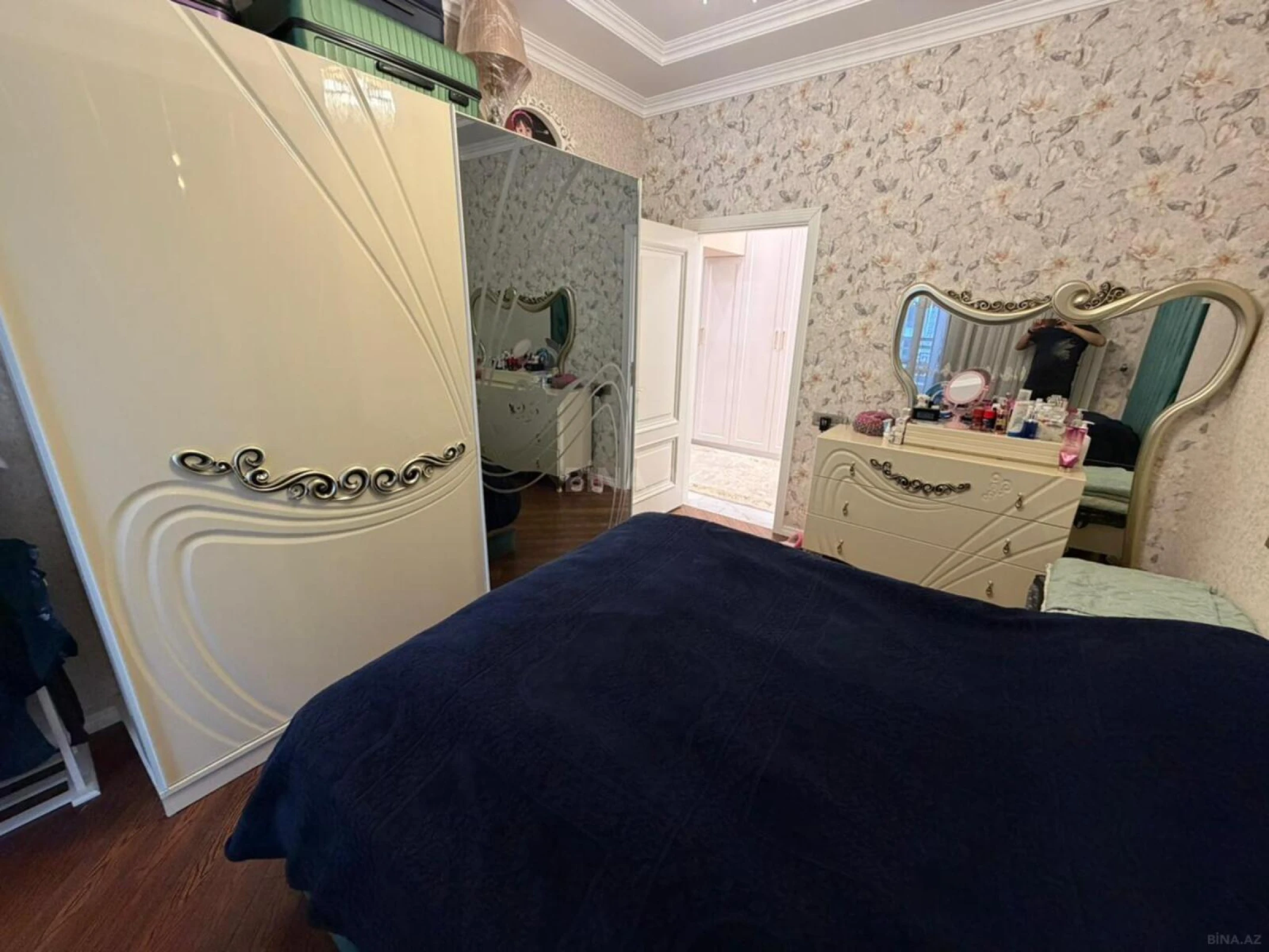 Satılır 3 otaqlı mənzil 128 m²