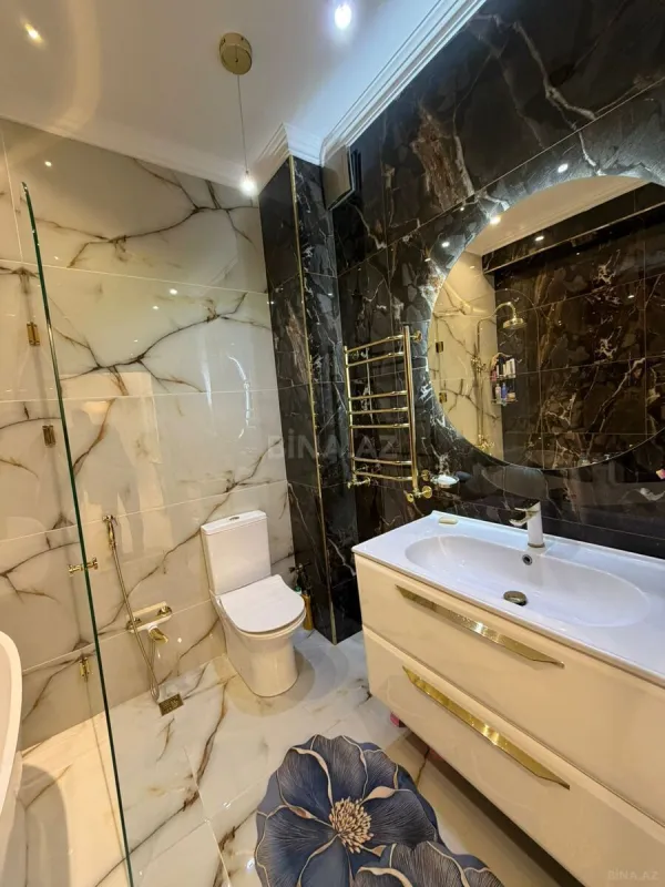 Satılır 3 otaqlı mənzil 128 m²