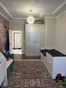 Satılır 3 otaqlı mənzil 128 m²