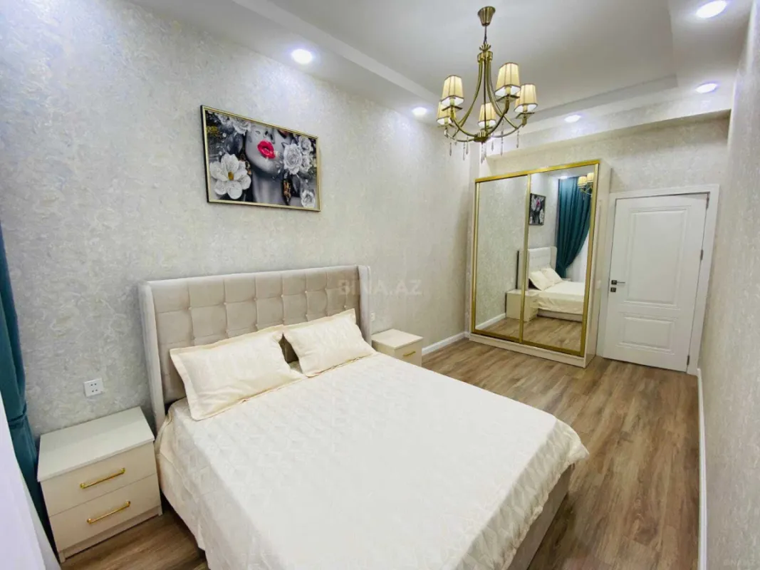 Kirayə verilir 2 otaqlı mənzil 70 m²