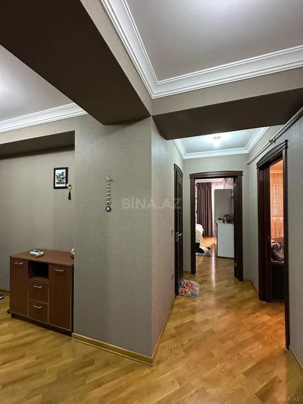 Satılır 2 otaqlı mənzil 65 m²
