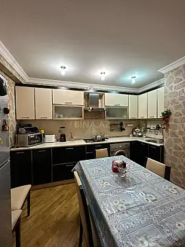 Satılır 2 otaqlı mənzil 65 m²