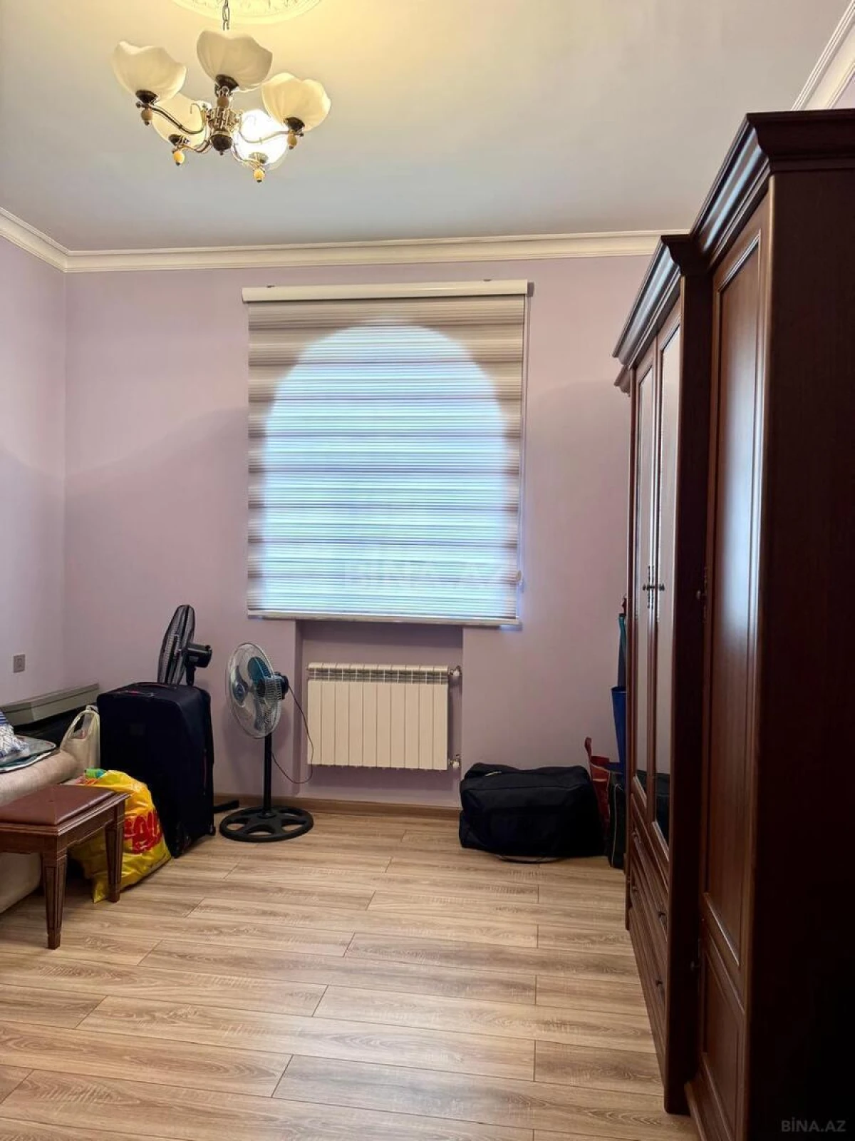 Satılır 6 otaqlı həyət evi 250 m²