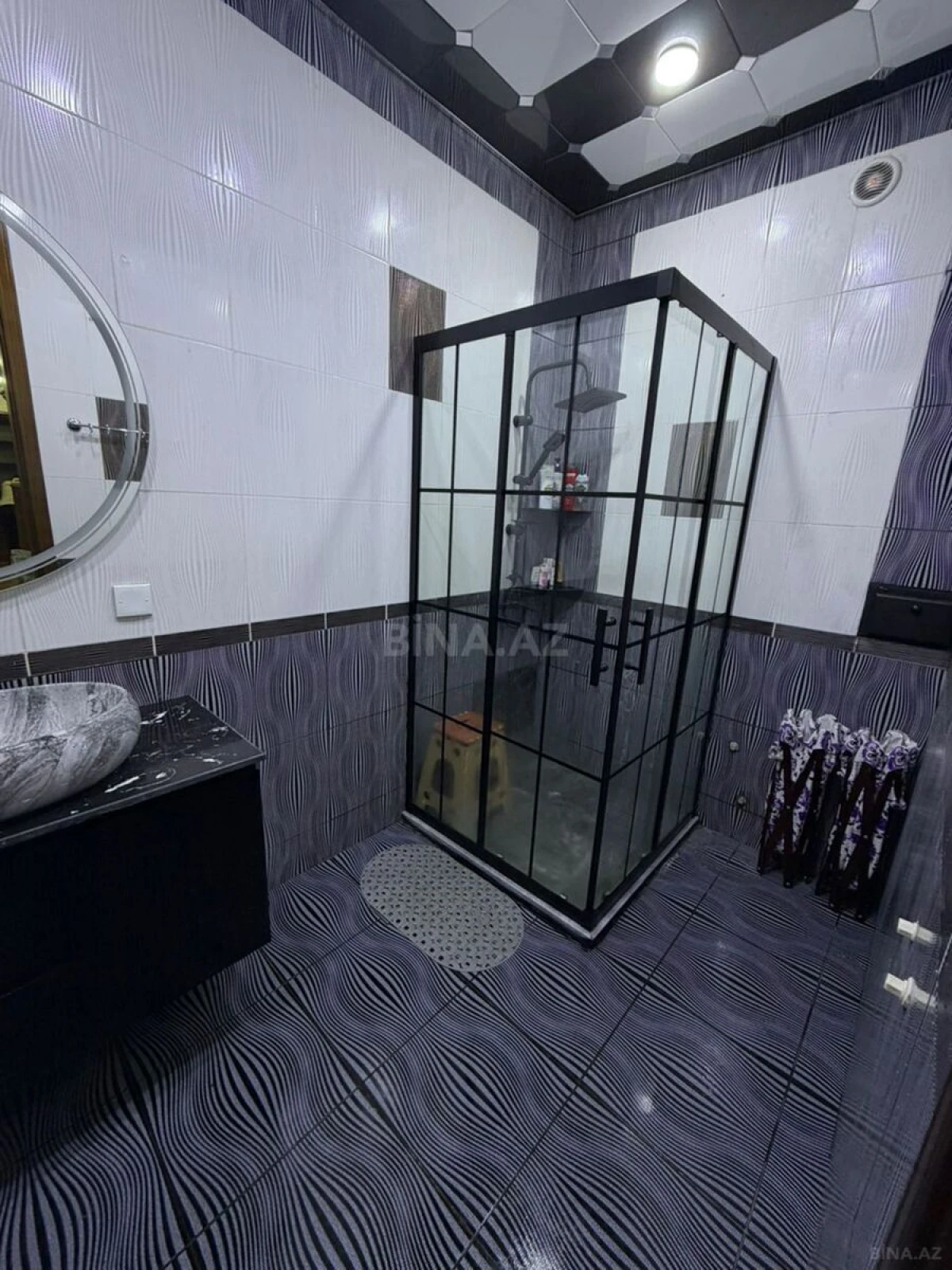 Kirayə verilir 3 otaqlı mənzil 105 m²