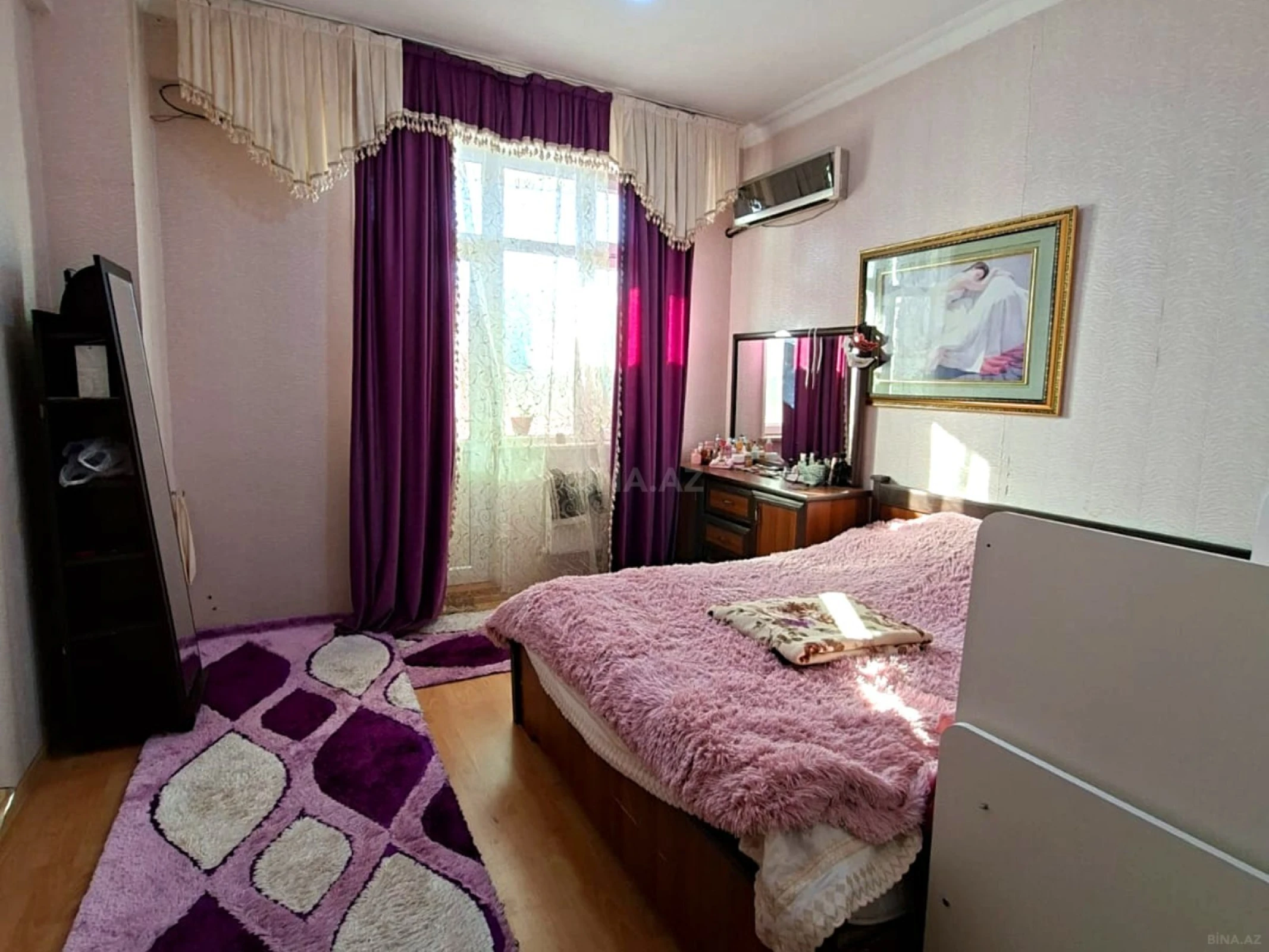 Satılır 3 otaqlı mənzil 145 m²