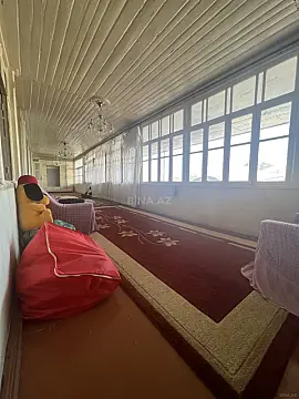 Satılır 5 otaqlı həyət evi 200 m²