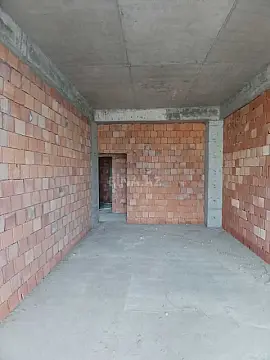 Satılır 3 otaqlı mənzil 118 m²