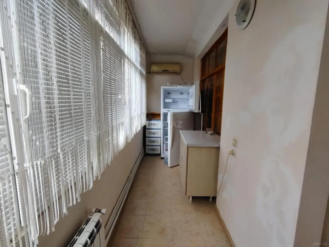 Kirayə verilir 5 otaqlı mənzil 120 m²