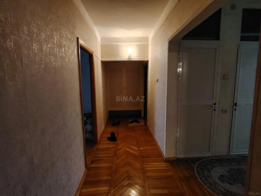 Kirayə verilir 5 otaqlı mənzil 120 m²
