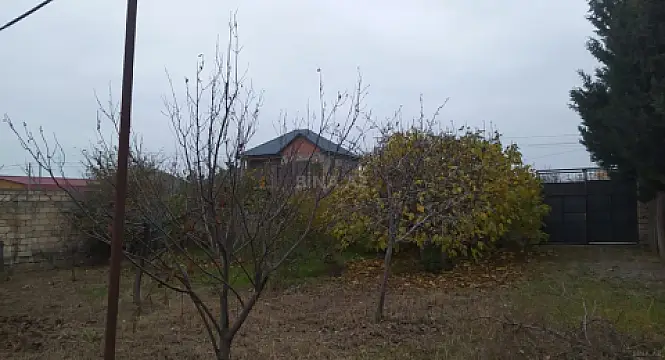 Satılır torpaq sahəsi 10 m²