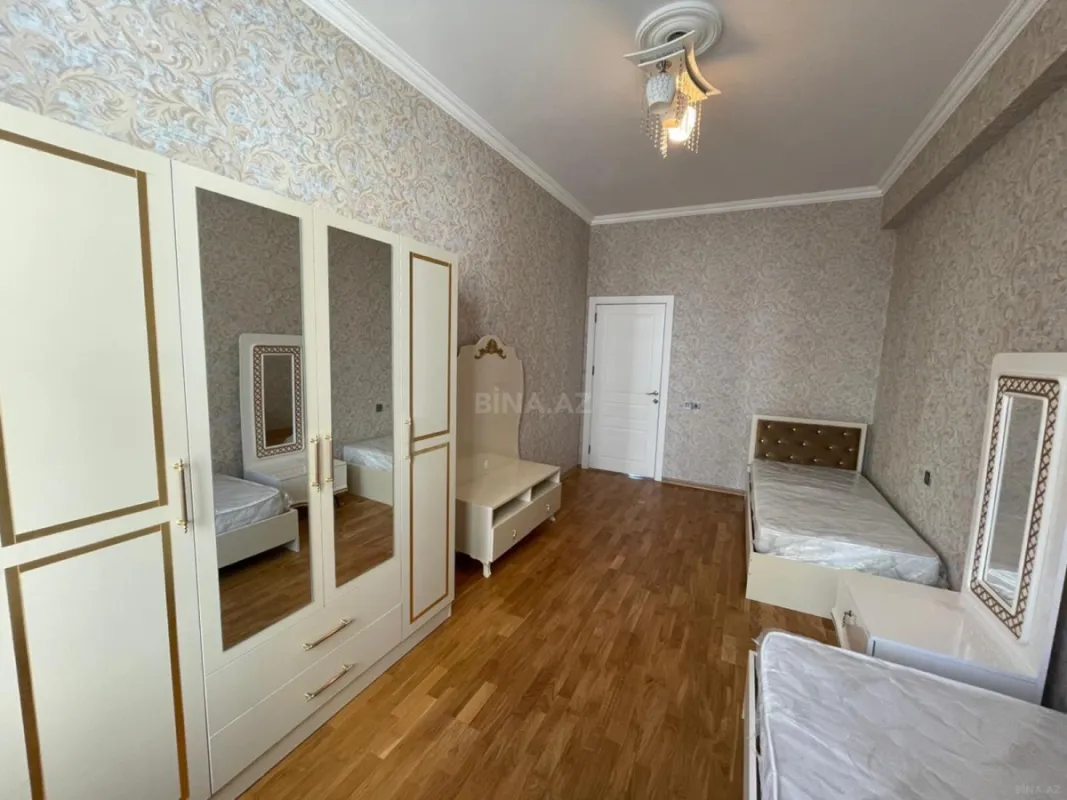 Kirayə verilir 3 otaqlı mənzil 100 m²