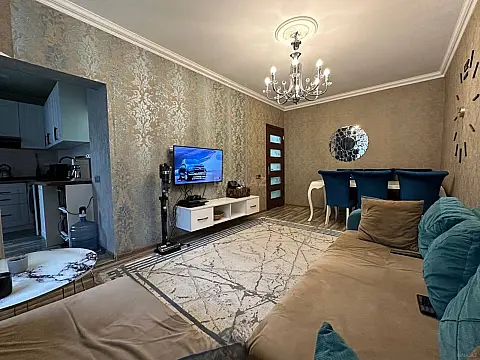 Satılır 3 otaqlı mənzil 70 m²