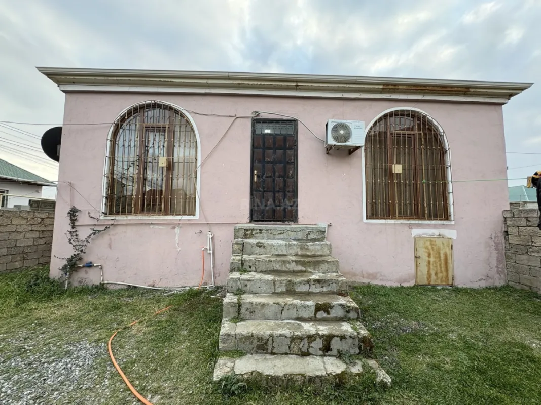 Satılır 3 otaqlı həyət evi 75 m²