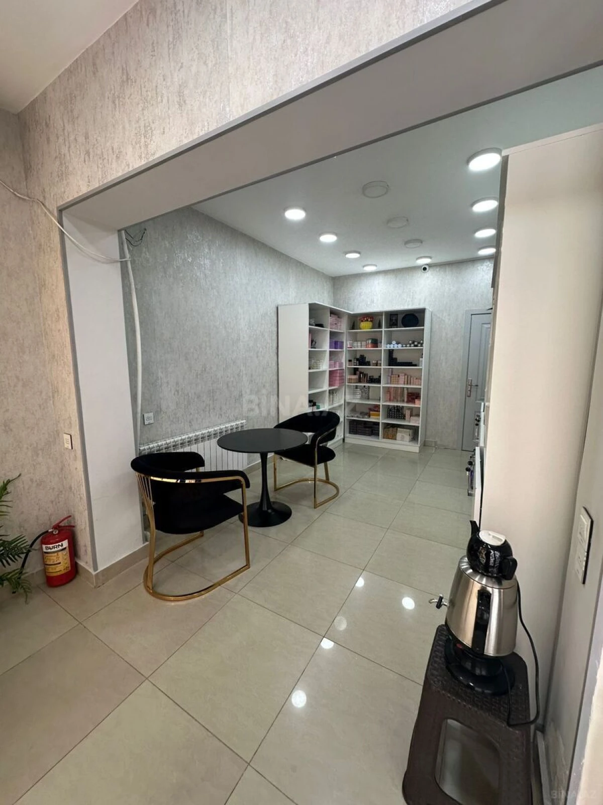 Kirayə verilir obyekt 70 m²