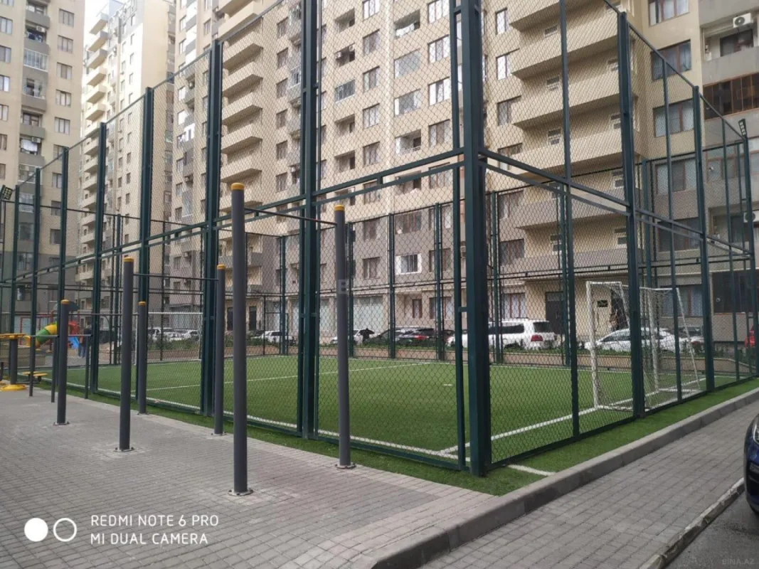 Kirayə verilir 2 otaqlı mənzil 72 m²