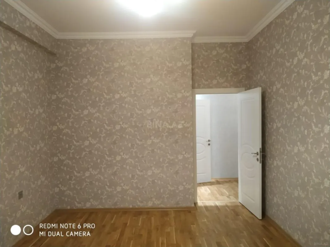 Kirayə verilir 2 otaqlı mənzil 72 m²