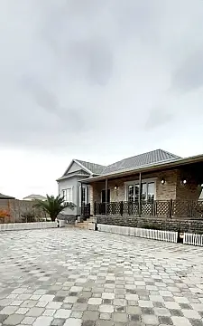Satılır 4 otaqlı həyət evi 160 m²