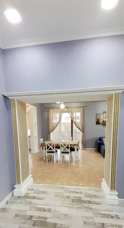 Satılır 4 otaqlı həyət evi 160 m²
