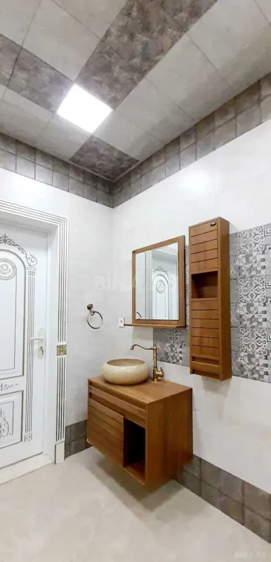 Satılır 4 otaqlı həyət evi 160 m²