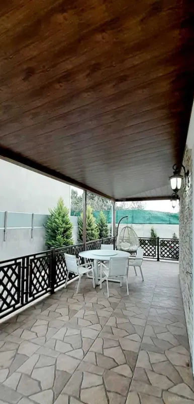 Satılır 4 otaqlı həyət evi 160 m²