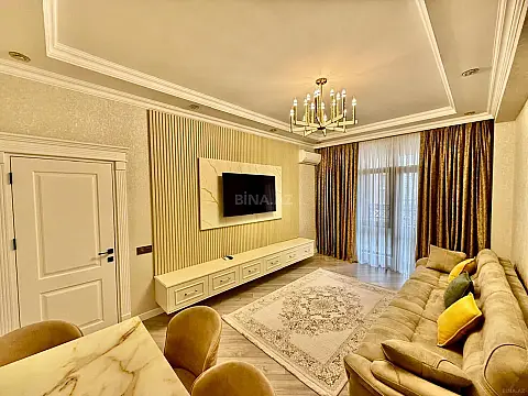 Satılır 4 otaqlı mənzil 121 m² — Bakı 4 otaq 121.00 m²