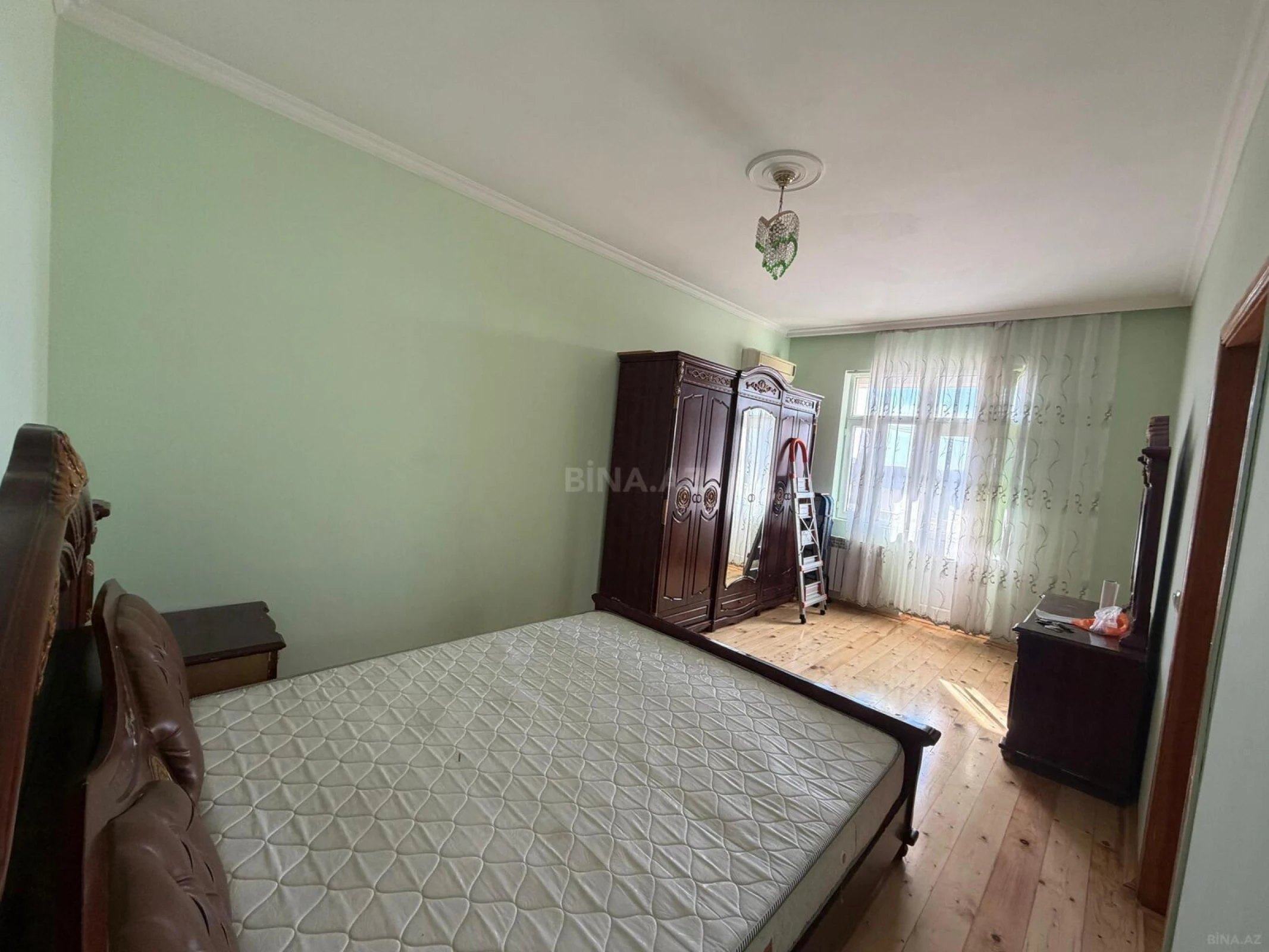 Kirayə verilir 2 otaqlı mənzil 73 m²