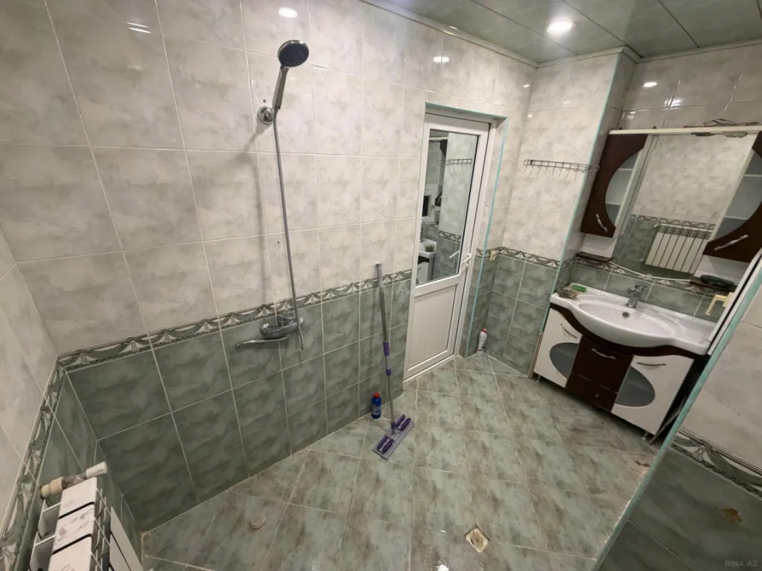 Kirayə verilir 2 otaqlı mənzil 73 m²