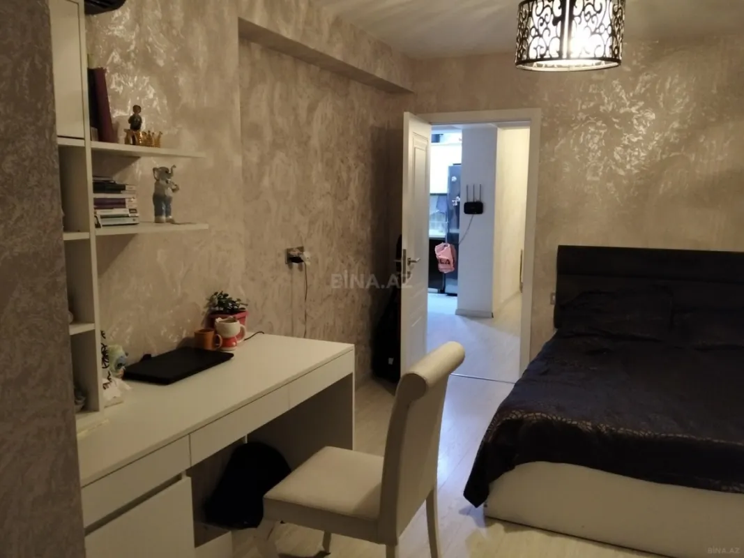 Satılır 3 otaqlı mənzil 96 m²