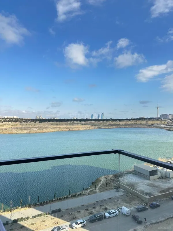 Kirayə verilir 2 otaqlı mənzil 60 m²