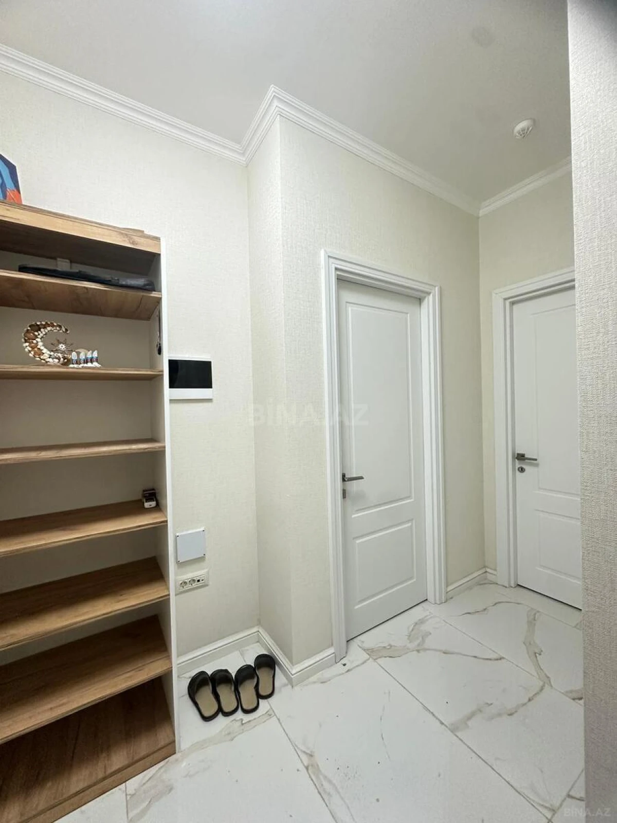 Kirayə verilir 2 otaqlı mənzil 60 m²