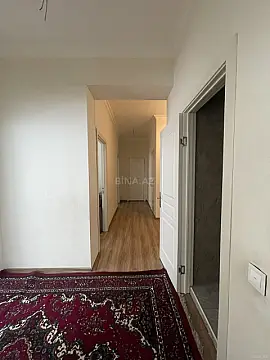 Satılır 4 otaqlı mənzil 93 m²