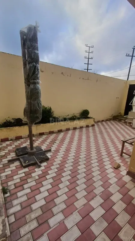 Kirayə verilir 4 otaqlı həyət evi 160 m²