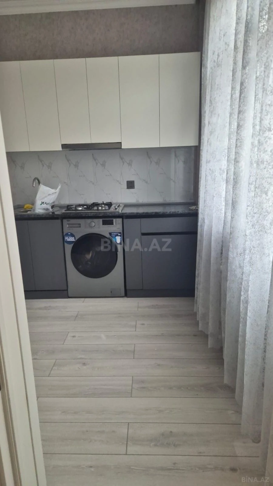 Kirayə verilir 2 otaqlı mənzil 60 m²