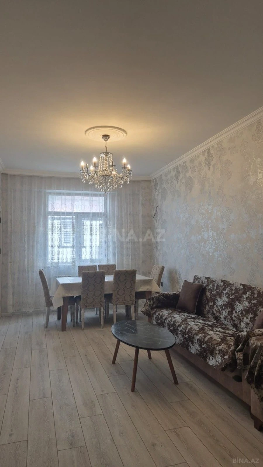 Kirayə verilir 2 otaqlı mənzil 60 m²