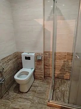 Kirayə verilir 2 otaqlı mənzil 65 m²