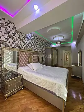 Kirayə verilir 3 otaqlı mənzil 130 m²